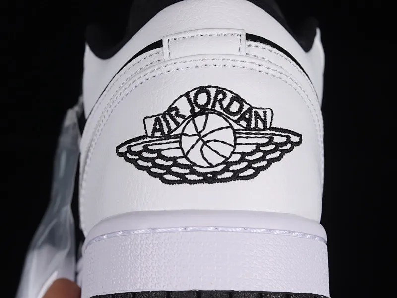 All categories Air Jordan Jordan series basketball shoes Air Jordan 1 Low Air Jordan 1 Low AJ1 Joe 1 new black and white panda low-top cultural sneakers CQ4277-113